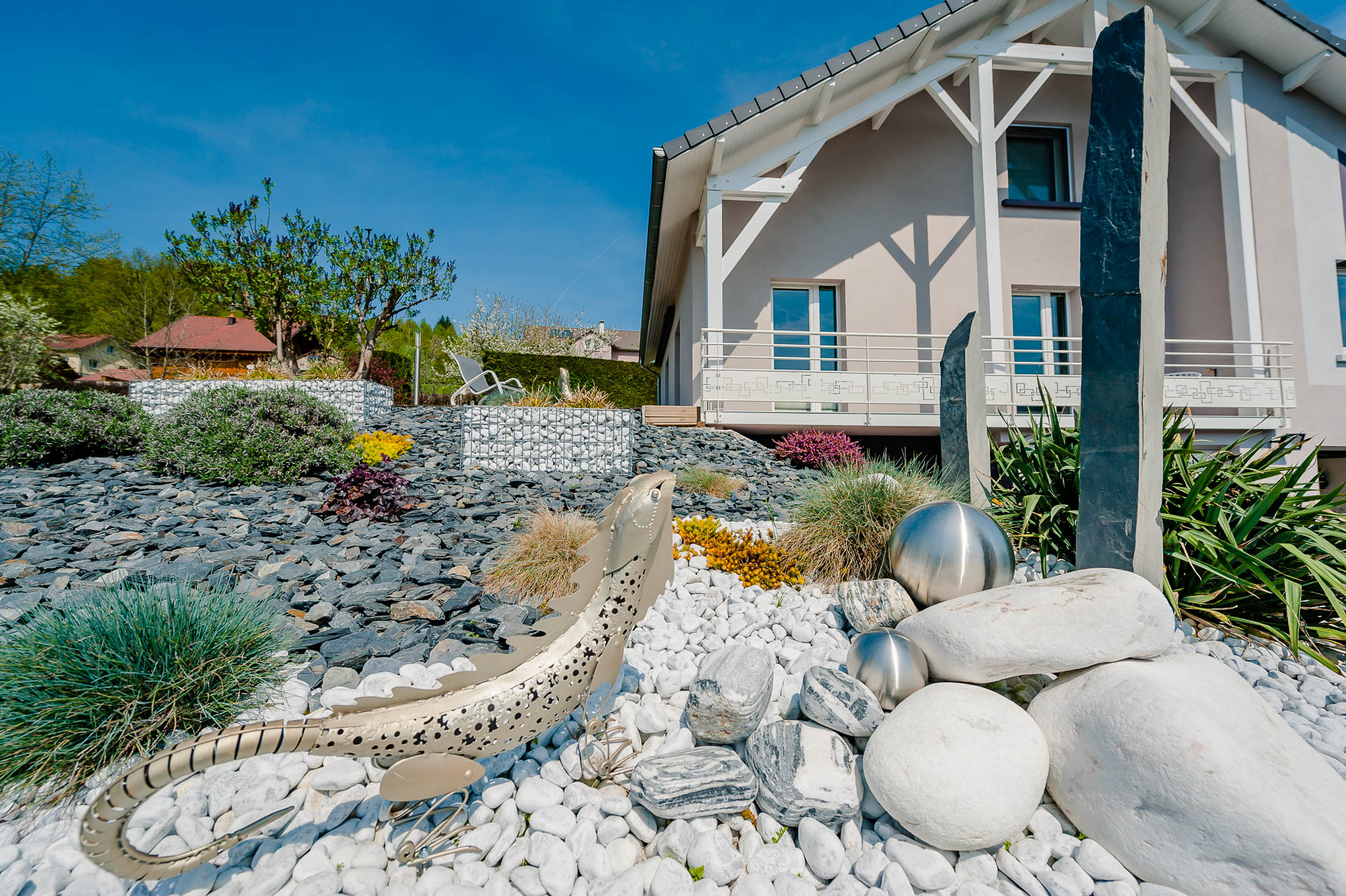 Pierres Décoratives Dans Le Jardin